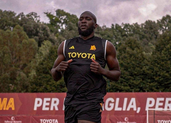 lukaku-corsa-trigoria