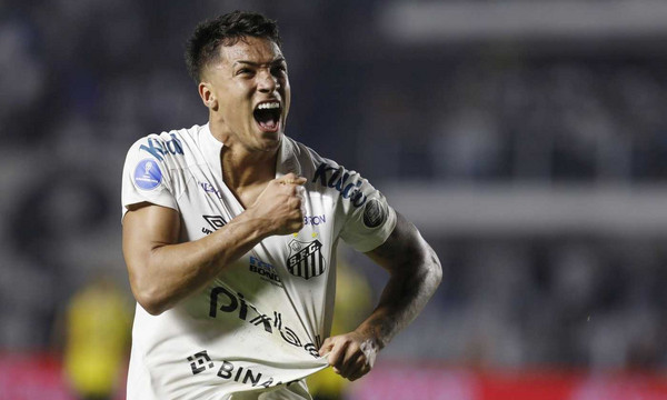 marcos-leonardo-santos-esulta-2022-23-1400x840