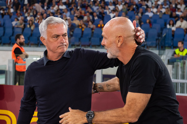 as-roma-v-ac-milan-serie-a-tim-3