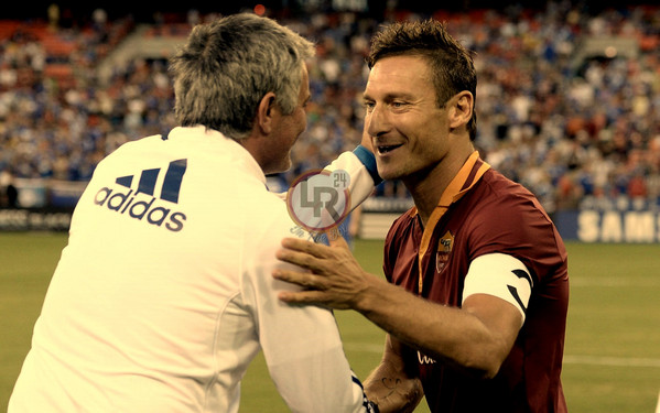 totti-mourinho-itb