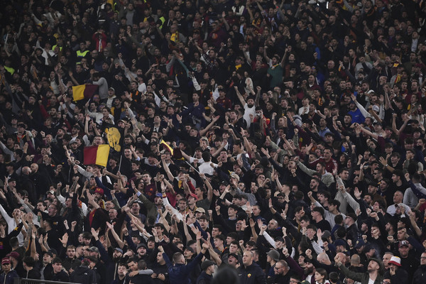 as-roma-v-us-lecce-serie-a-tim-15