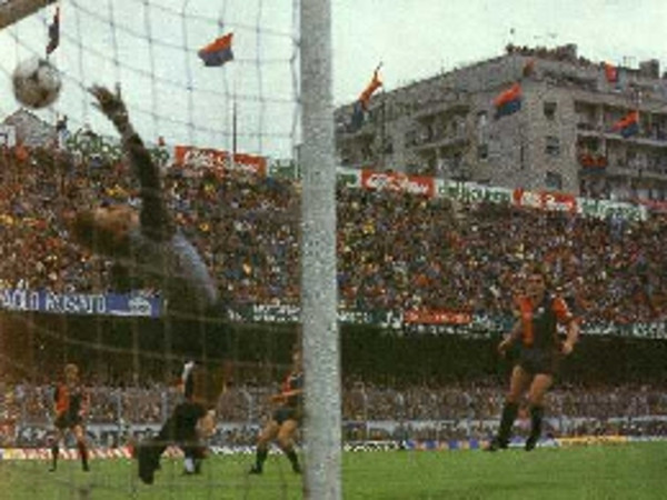 genoa-roma-1982-83-pruzzo