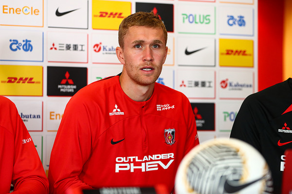 press-conference215_4