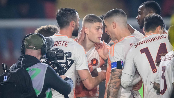 dovbyk-mancini-lecce-roma