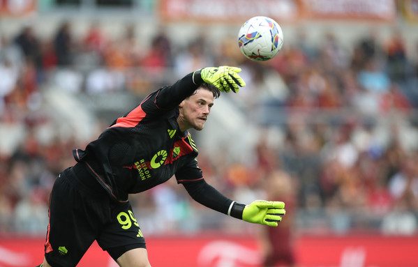 as-roma-v-fiorentina-serie-a-11