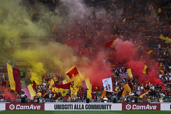 as-roma-v-fiorentina-serie-a-12