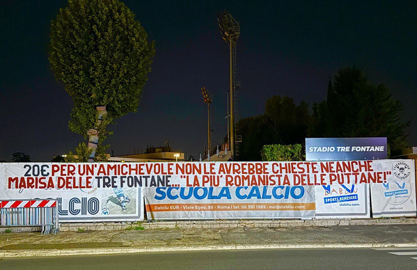 striscione-tifosi-roma-cannes
