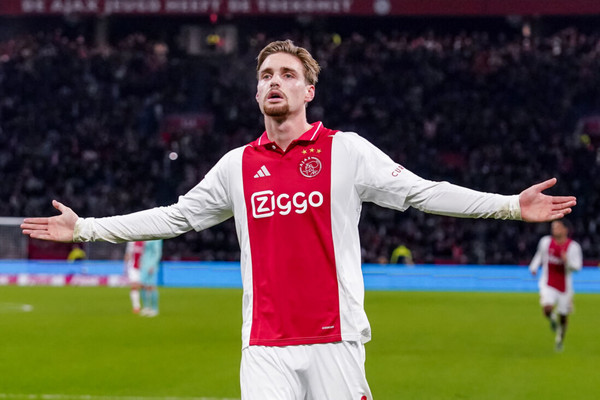 taylor-ajax
