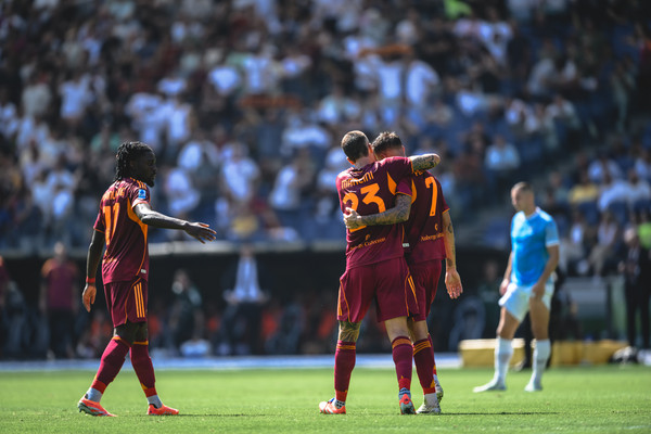 ss-lazio-v-as-roma-serie-a-82