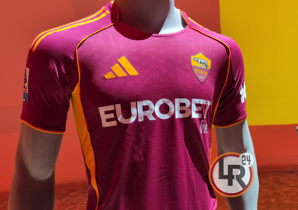 as-roma-eurobet-live-main-sponsor-maglia-2