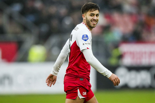 utrecht-souffian-el-karouani-of-fc-utrecht-during-the-dutch-eredivisie-match-between-fc-utrecht-and-go-ahead-eagles-at-stadium-galgenwaard-on-dec-15-2024-in-utrecht-netherlands-anp-tobias-kleuve