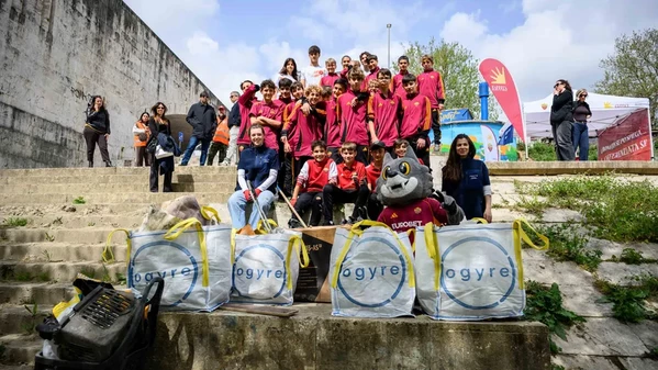 c35784db50cc-hero-die6891