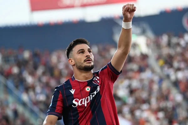 prima-vittoria-del-bologna-orsolini-stende-il-como-al-dallara