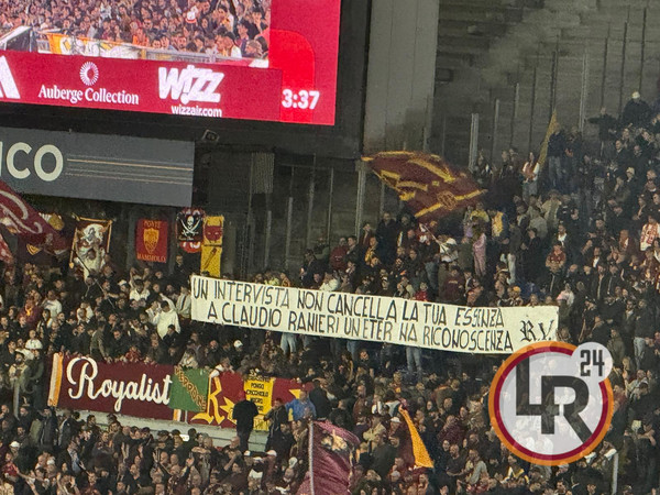 aaaanaa-striscione
