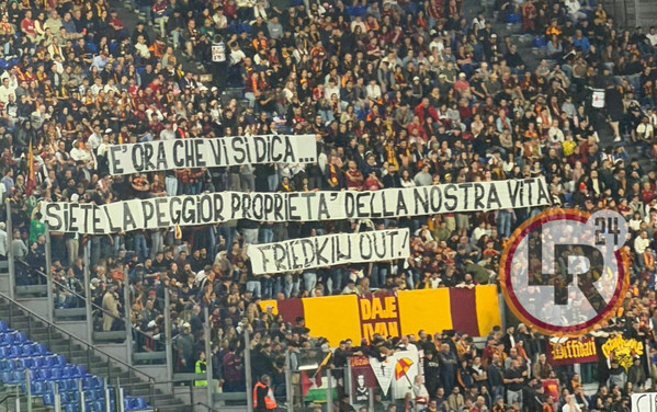 roma-fiorentina-striscione-contro-friedkin