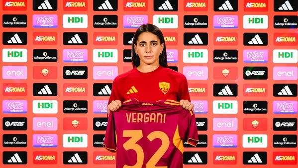 5e54ac1214f5-bianca-vergani-as-roma